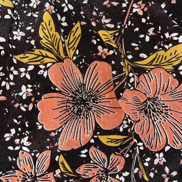 Zadig & Voltaire Silk Smocked Waist Mini Skirt Jesse Print in Noir Sz. Small - Picture 7 of 11